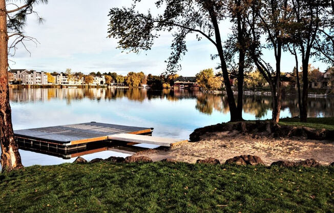 Lake With Lush Natural Surrounding at Edgewater Apartments, Boise, 83703