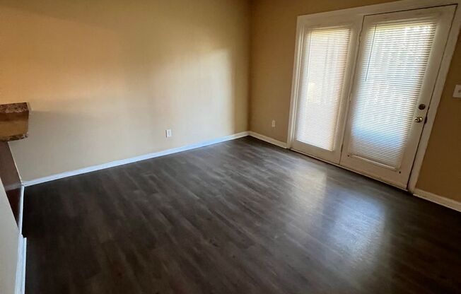 1 bed, 1 bath, 570 sqft, $825, Unit 2007-3