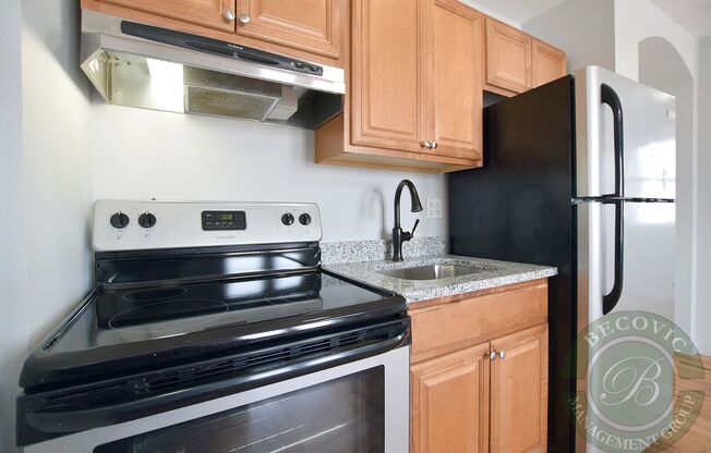 Studio, 1 bath, 266 sqft, $1,350, Unit 7450-74