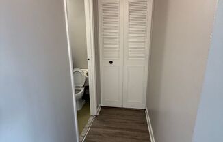1 bed, 1 bath, 800 sqft, $1,300, Unit 210
