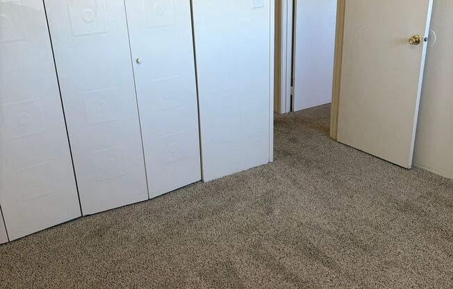 2 beds, 2 baths, 805 sqft, $1,525, Unit B-315