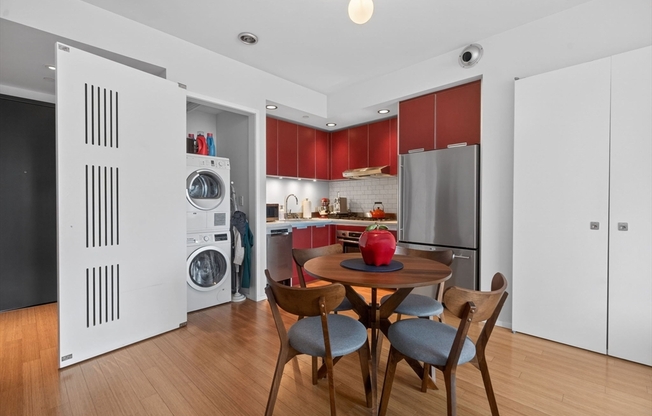 1 bed, 1 bath, 663 sqft, $3,300, Unit 1005