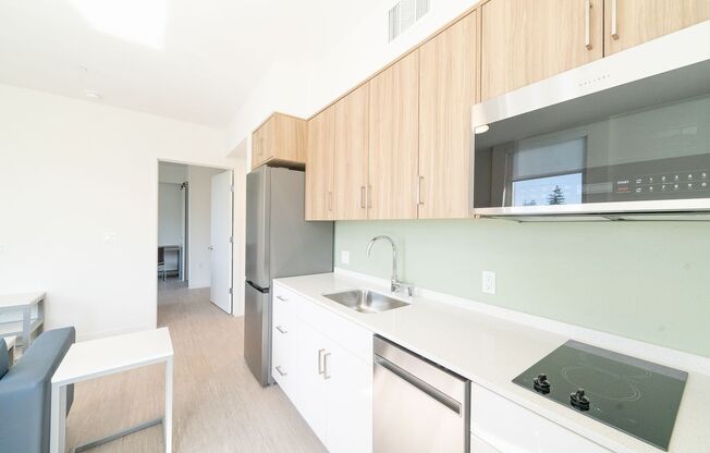Secure Your Dream Home at RUMI – Fully Furnished Units with Stunning Views!
