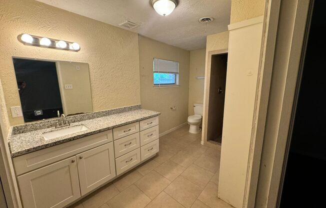 2 beds, 2 baths, $1,699