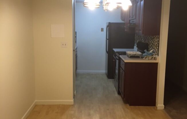 1 bed, 1 bath, 700 sqft, $1,650, Unit 150-4E