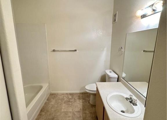 2 beds, 2 baths, $1,350