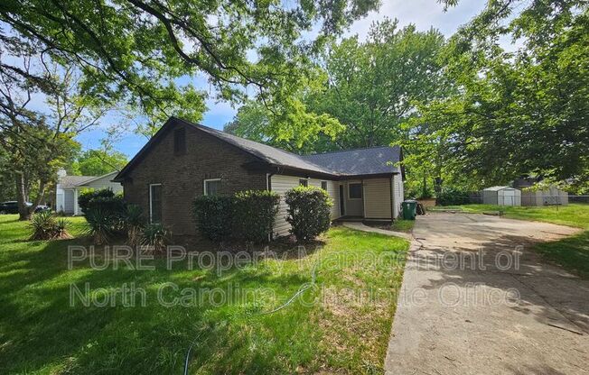 5841 FALSTAFF DR