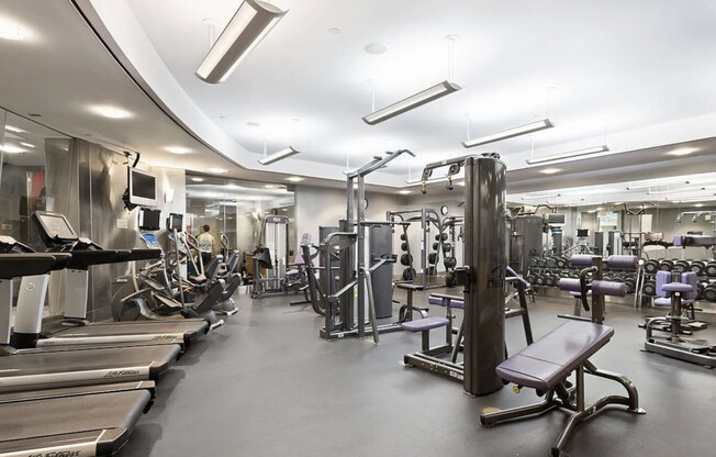 2 beds, 2 baths, 1,288 sqft, $8,900, Unit 16J