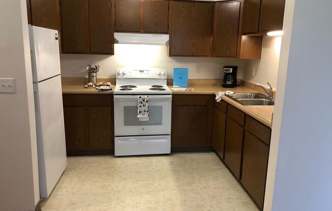 1 bed, 1 bath, 600 sqft, $725, Unit 207