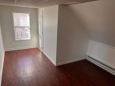 2 beds, 1 bath, 700 sqft, $2,300, Unit 3