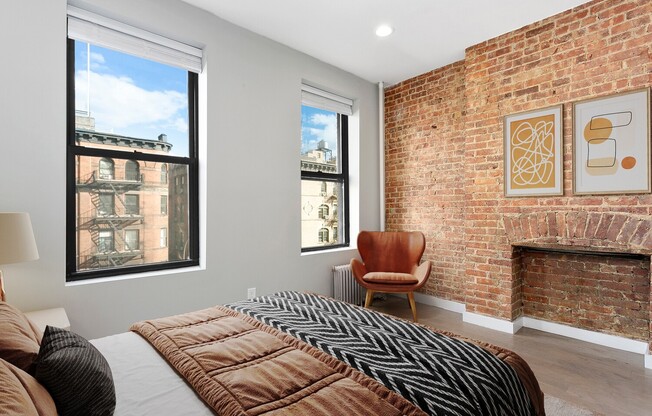 450 AMSTERDAM AVE