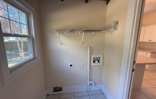 2 beds, 1 bath, $1,750