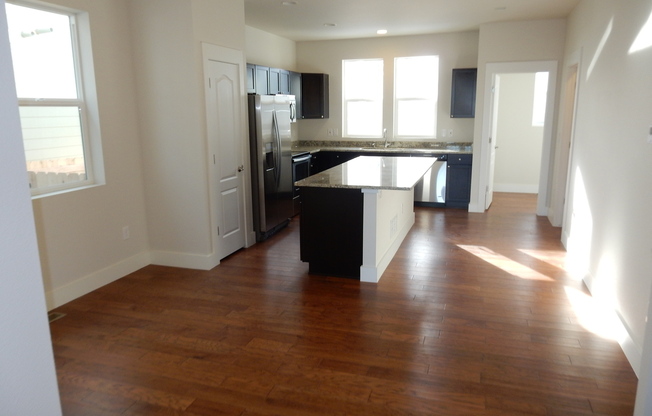 Beautiful 4B/3.5B near Old Town Lafayette