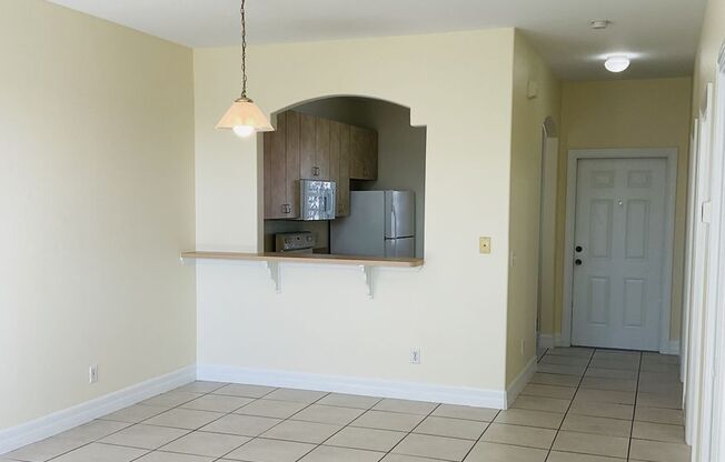 2 beds, 1 bath, 900 sqft, $1,295, Unit UNIT# 203