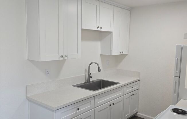 1 bed, 1 bath, 500 sqft, $1,825, Unit 55-42