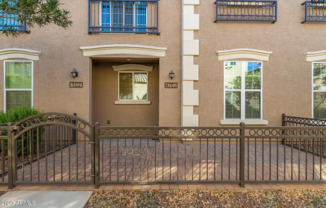4762 E PORTOLA VLY DR