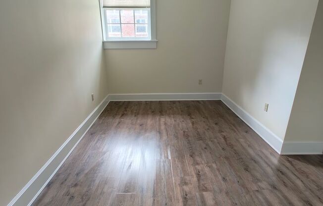1 bed, 1 bath, 500 sqft, $1,550, Unit O-105