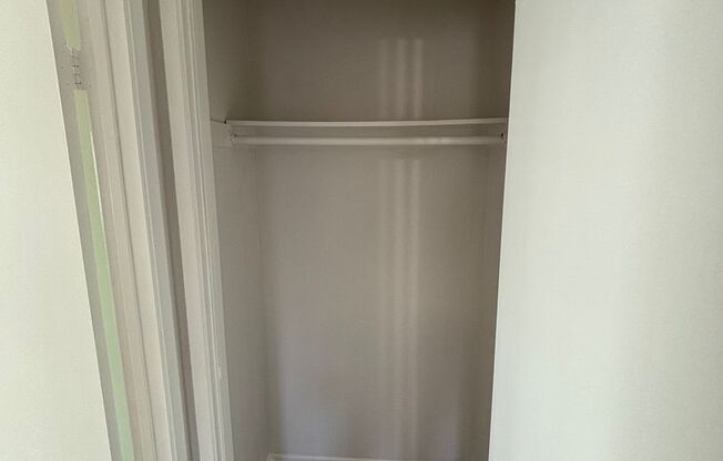1 bed, 1 bath, 750 sqft, $2,205, Unit 1802