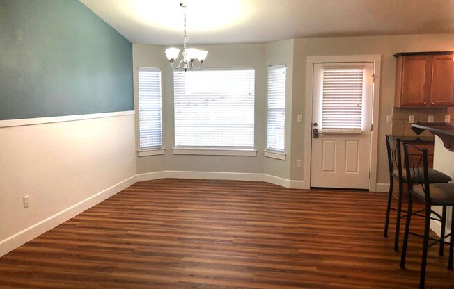 Single Story Home w/Huge Fenced Backyard!