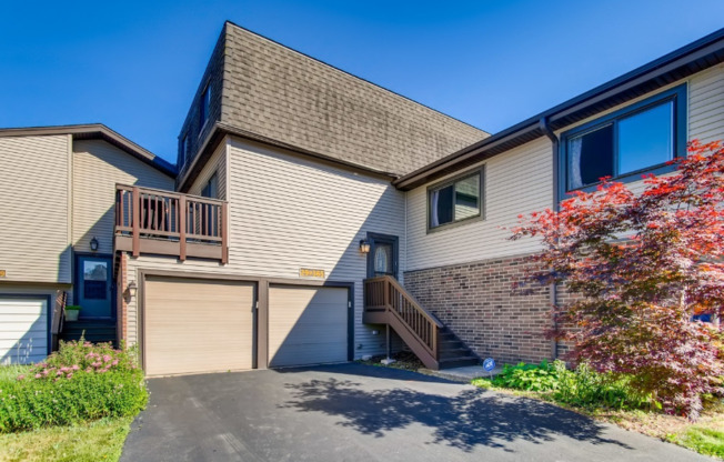 29 W 365 CRABTREE LN