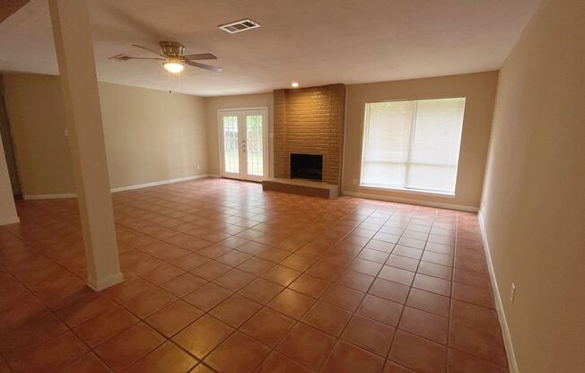 23506 Earlmist Dr - Ask about our NO SECURITY DEPOSIT option!
