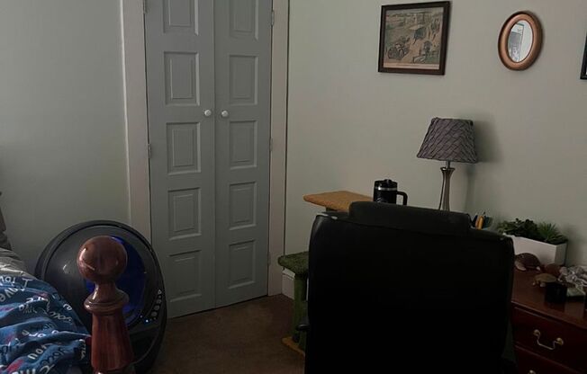 RARE single room available for January-May Sublet