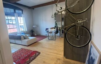 1 bed, 1 bath, 650 sqft, $1,800, Unit 304