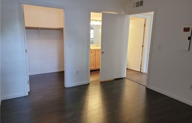 2 beds, 2 baths, $1,495, Unit Building 18