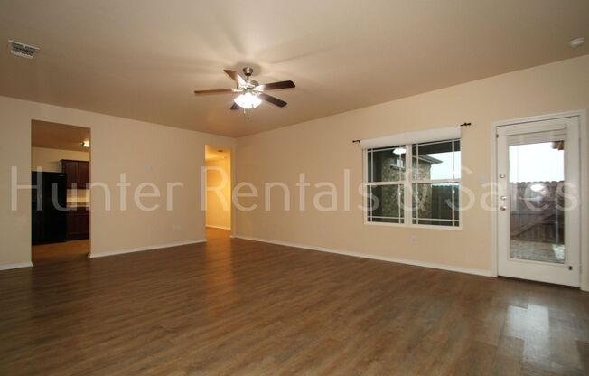 Beautiful 4-Bedroom, 2-Bath Home for Rent – Modern Comfort and Style