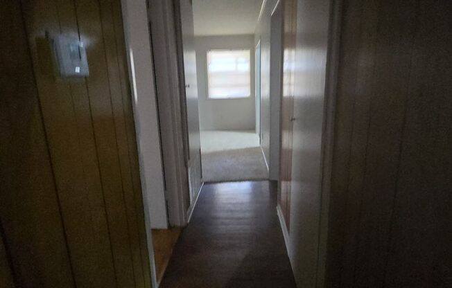 3 bedroom 1 bathroom Cherokee Park