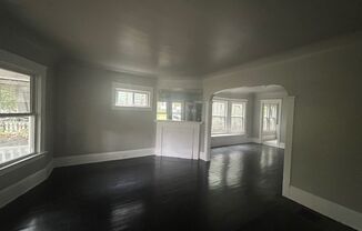 2 beds, 1 bath, $950, Unit DN