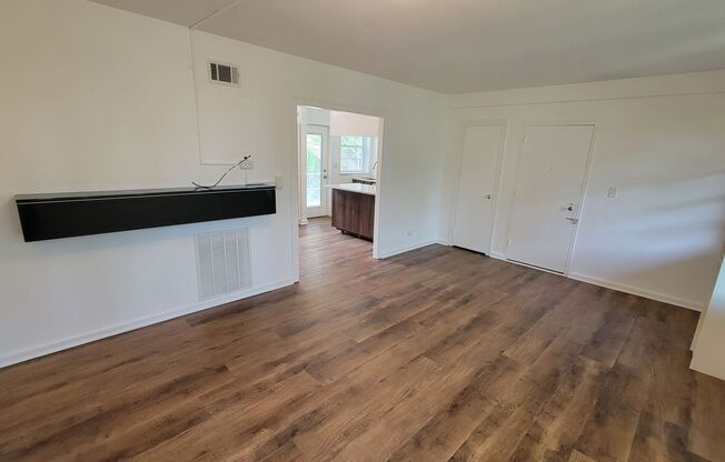 2 Bed, 1 Bath Condo in Downtown Greenville Available