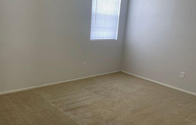 1 bed, 1 bath, 700 sqft, $1,230, Unit OCR-231