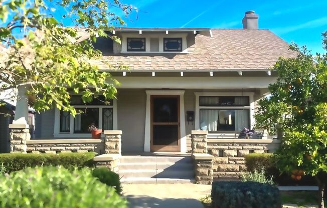 3 Bed | 2 Bath | Beautiful Craftsman Home in Historic Jefferson Park