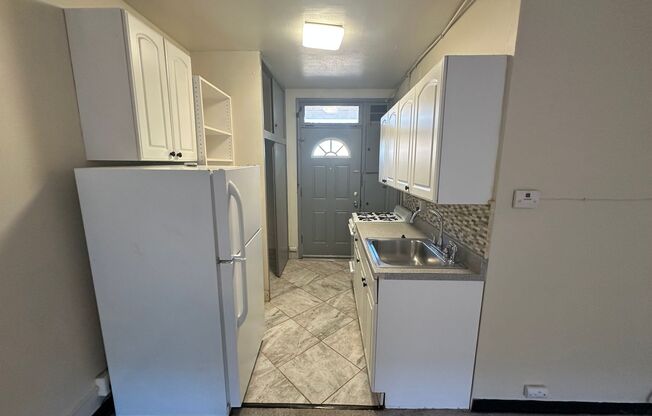 Studio, 1 bath, $835
