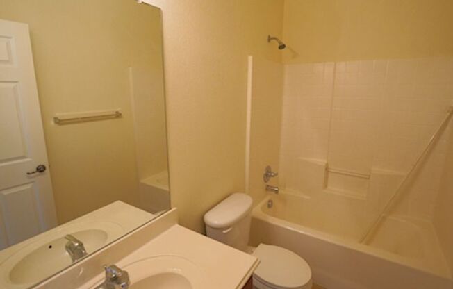 3 beds, 2 baths, $1,495