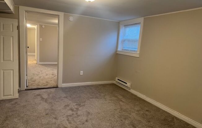 1 bed, 1 bath, $800, Unit 110-5 Andes