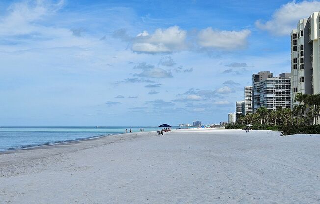 3 beds, 3 baths, 2,500 sqft, $16,000, Unit Off Season