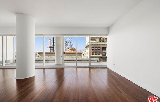 1 bed, 2 baths, 1,510 sqft, $6,995, Unit 12I