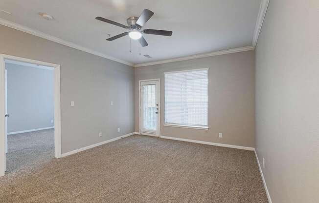 1 bed, 1 bath, 729 sqft, $1,218