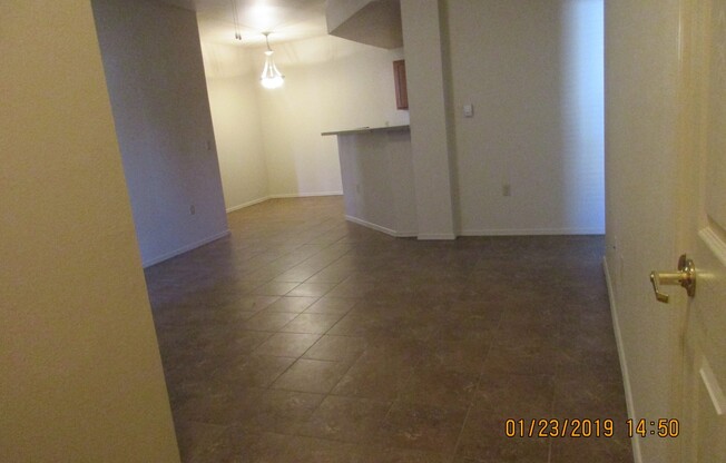 1 bed, 1 bath, 784 sqft, $1,230, Unit 607