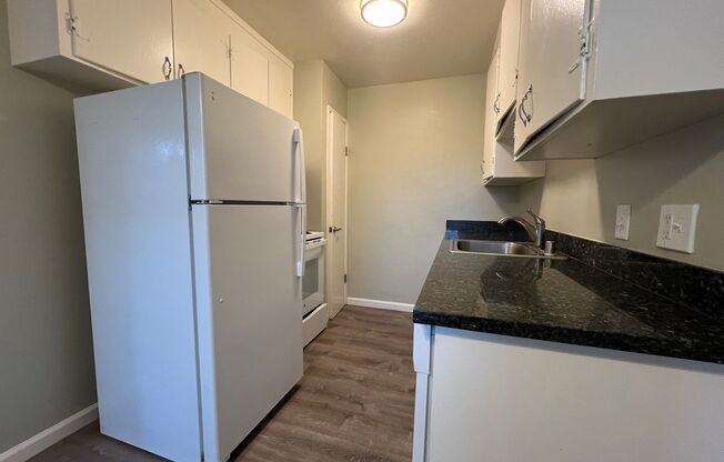 1 bed, 1 bath, 645 sqft, $2,095, Unit 2353 - 08