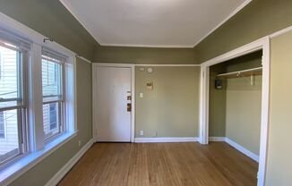 Studio, 1 bath, $675, Unit 24