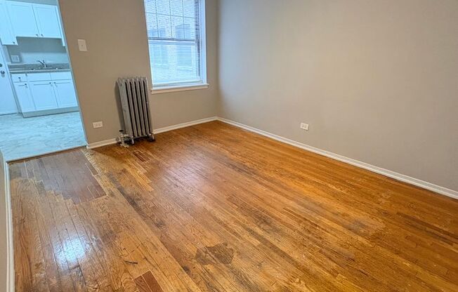 1 bed, 1 bath, 670 sqft, $1,125, Unit CA 137-1S