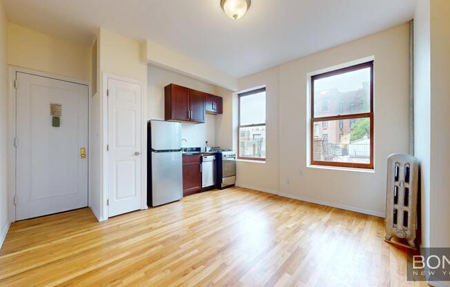 207-209 West 11th St.