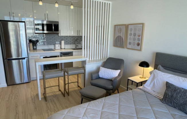 2345 Ala Wai Blvd., #2516