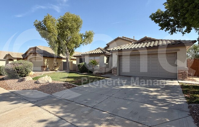 9559 E OBISPO AVE