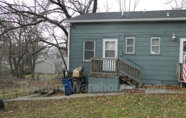 2826 OXFORD ST