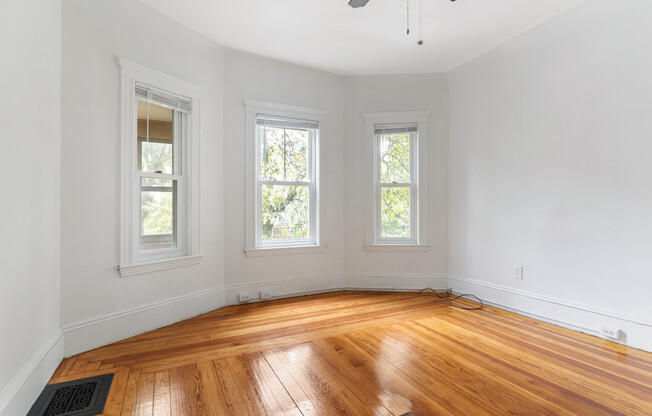 266 WILLOW AVE