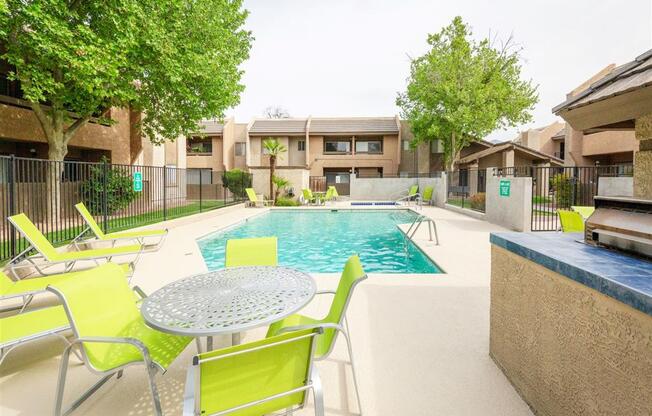 Poolside Dining Tables at Cimarron Place Apartments, Tucson